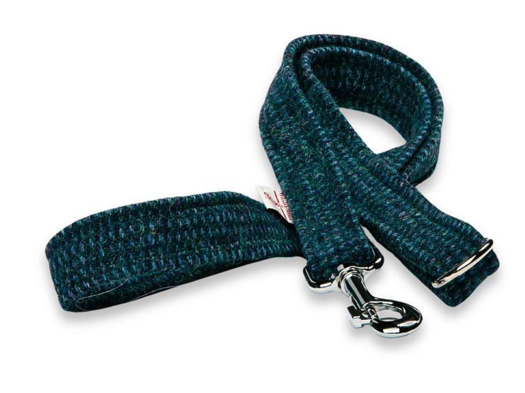 Teal With a Touch of Blue Luxury Harris Tweed Dog Lead Designed and Handmade by Collared Creatures in the UK. Blue & Teal Heritage Harris Tweed Dog Leash. High Quality & Machine Washable. Pair With a Matching Harris Tweed Dog Collar.