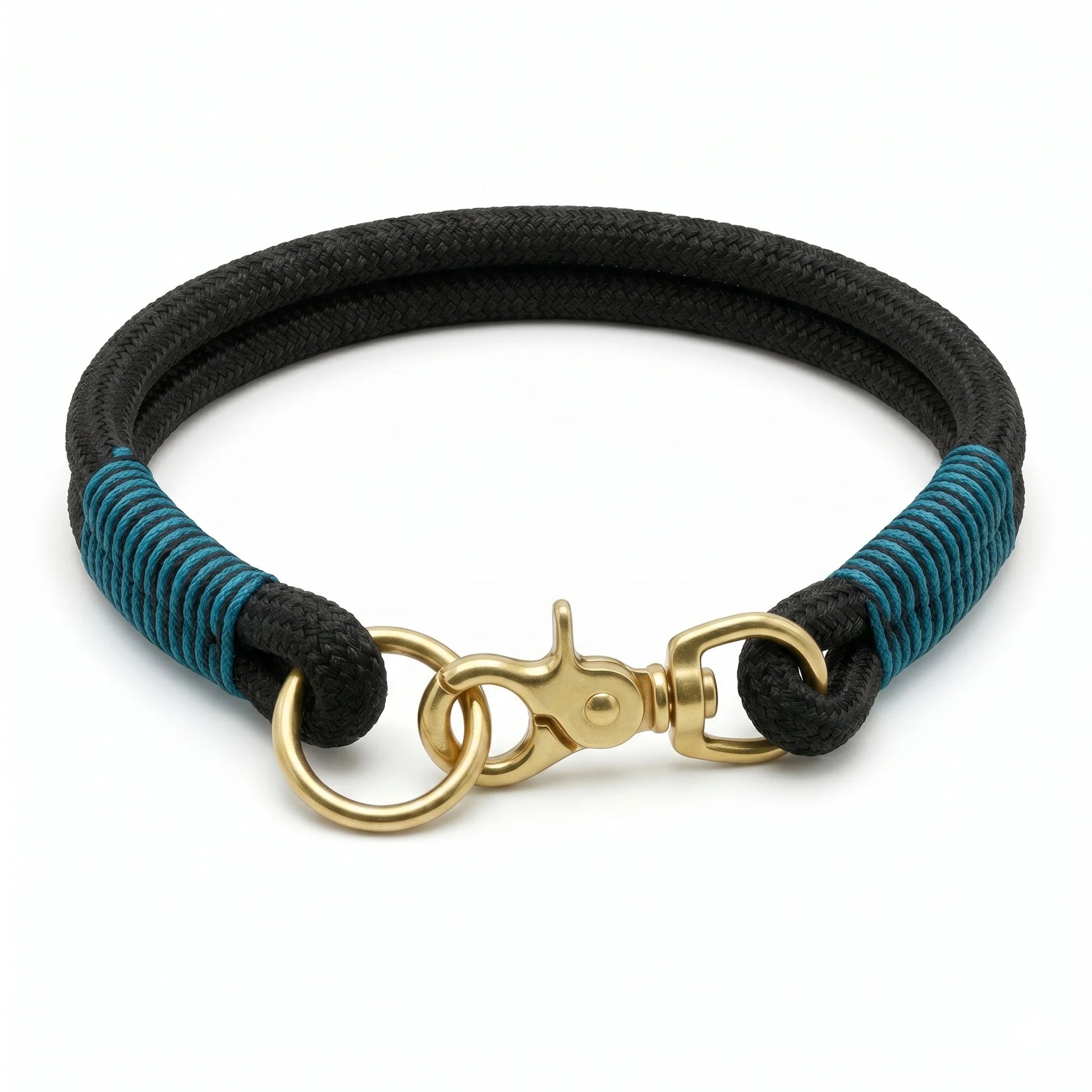 Black handmade rope dog collar, 8 or 10 mm PPM cord, brass hardware, blue whipping, durable, handcrafted in Yorkshire