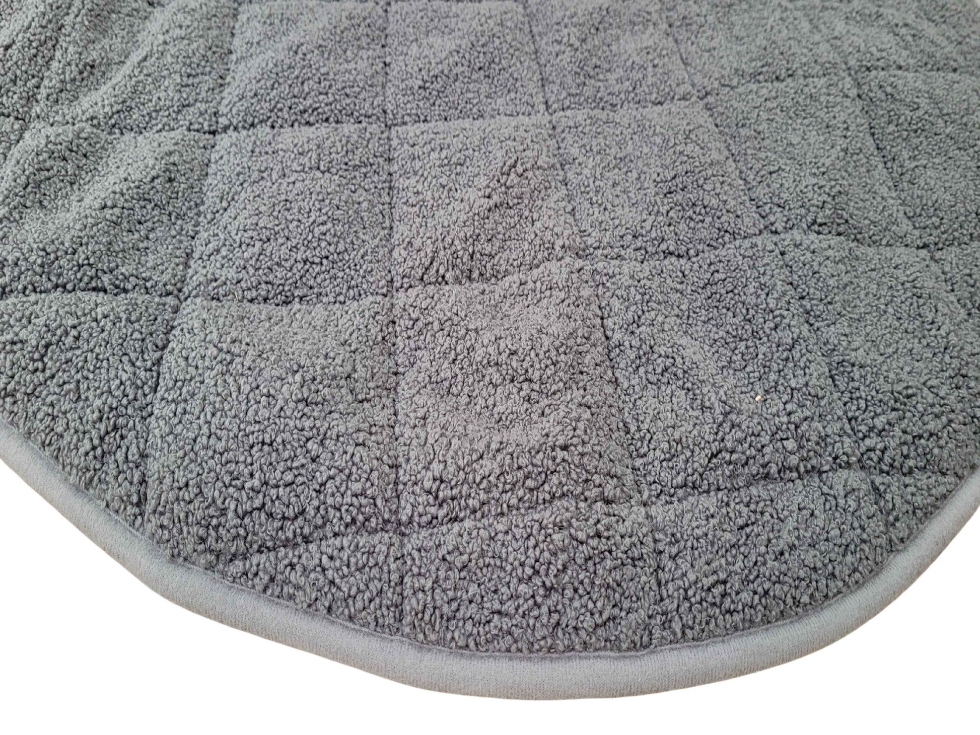 close up of luxury teddy fur round dog blanket