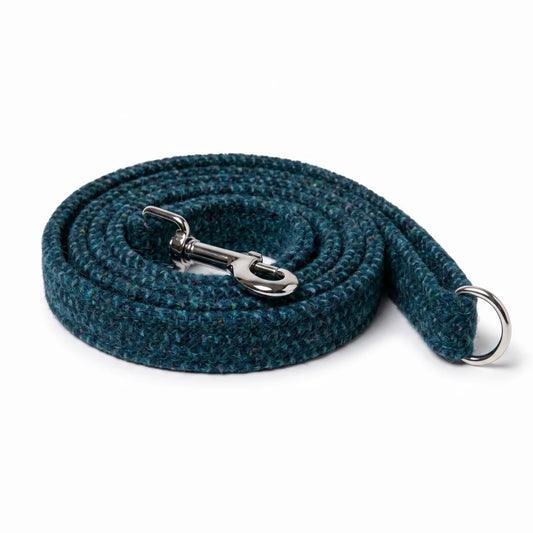 Collared-Creatures-Teal-With-a-Touch-of-Blue-Harris-Tweed-dog-lead-with-silver-clip-and-D-ring