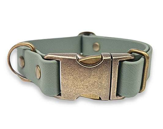 Durable Country Green Biothane dog collar – bacteria-resistant, non-stretch, and perfect for outdoor use – by Collared Creatures