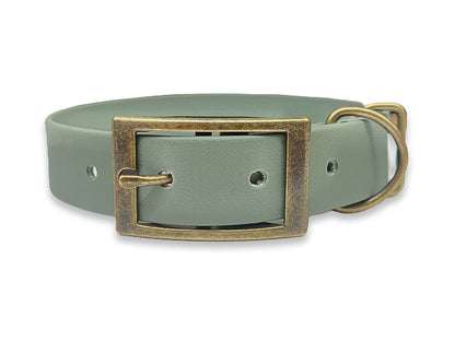 Country Green waterproof Biothane dog collar – odour-free, flexible and perfect for outdoor dogs – by Collared Creatures