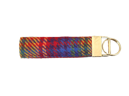 Heritage Riainbow check Tweed key fob/collared creatures