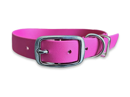 Magenta waterproof dog collar made from Biothane – strong, stylish and odour-resistant – by Collared Creatures