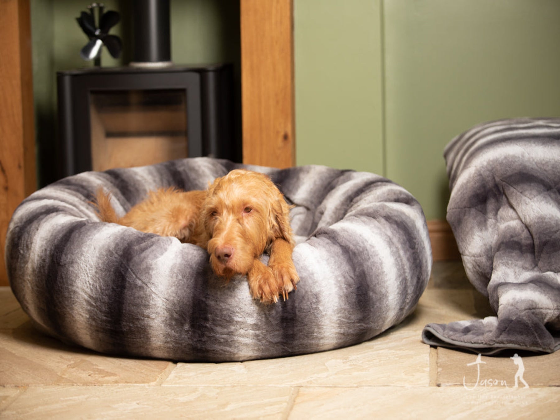Grey donut deals dog bed