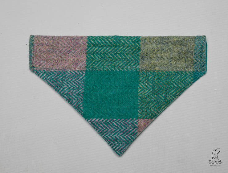 summer-herringbone-handmade-harris-tweed-dog-bandana|collaredcreatures